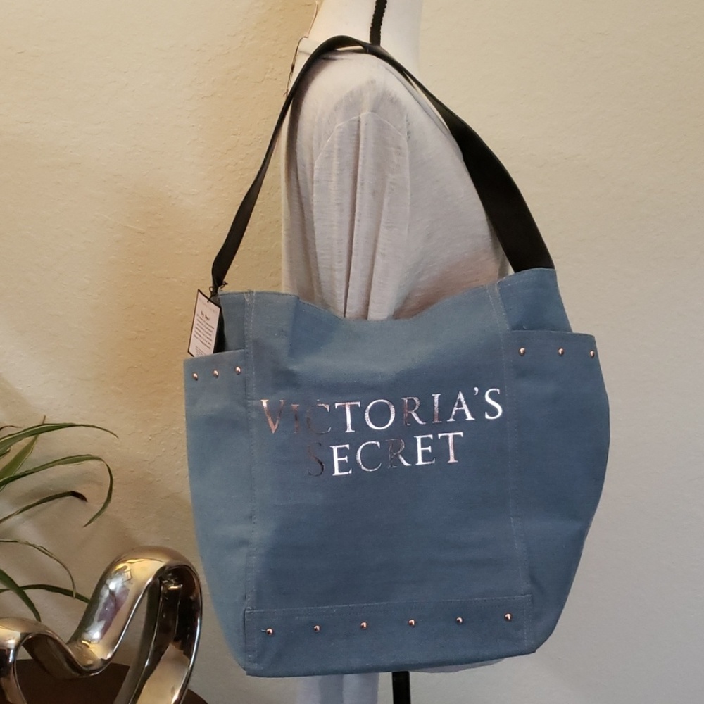 Victoria's Secret blue jean tote w/rose gold studs